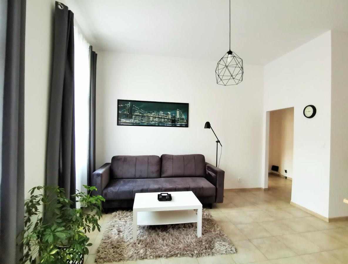Apartament Seven Legnica Kültér fotó